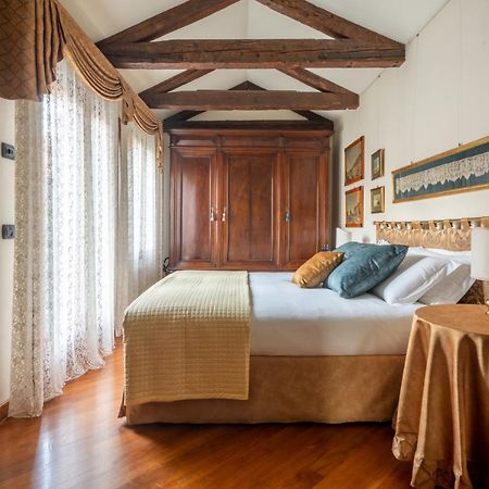 Апартаменты Garden Mansion With Private Mooring R&R Венеция Экстерьер фото