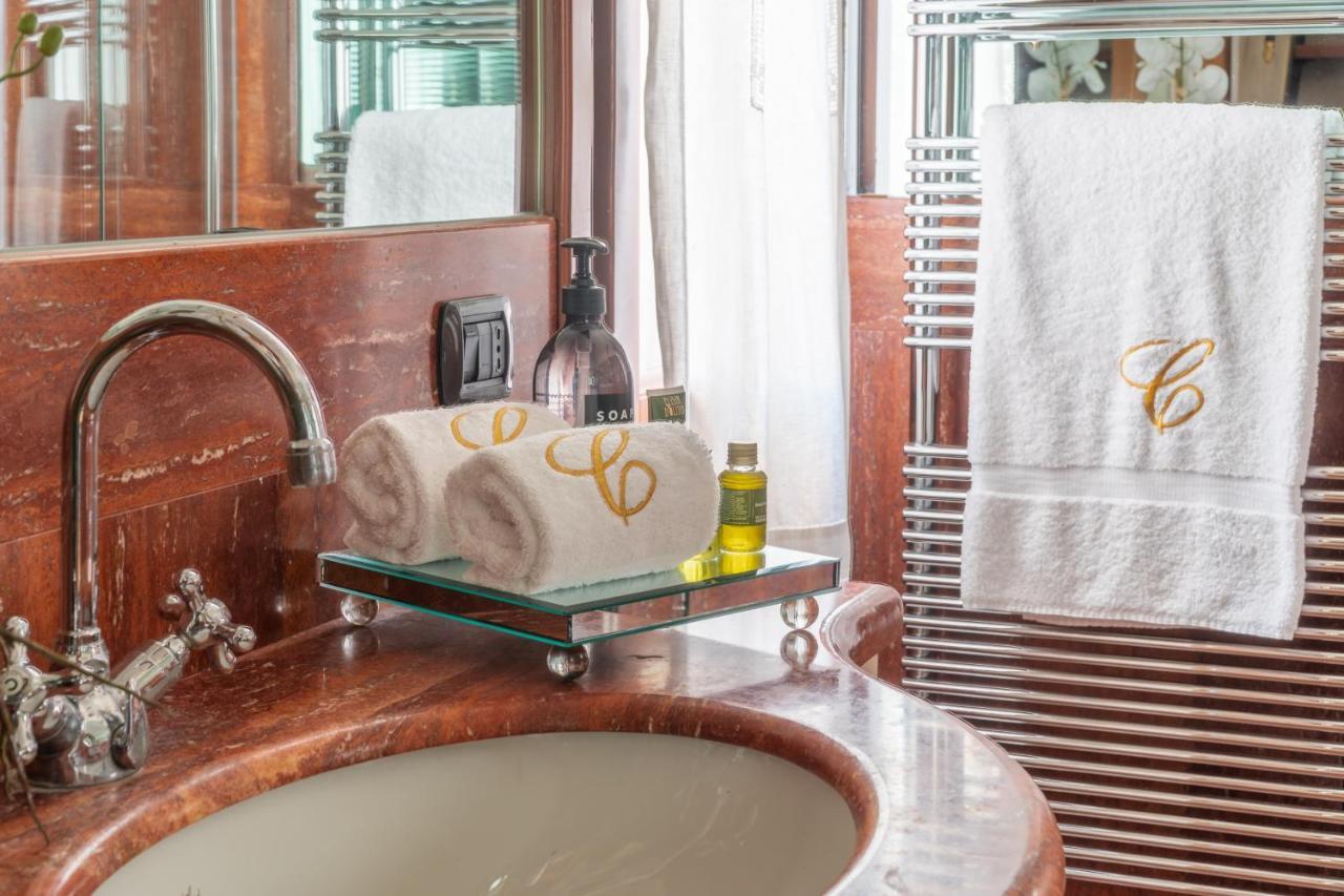 Апартаменты Garden Mansion With Private Mooring R&R Венеция Экстерьер фото